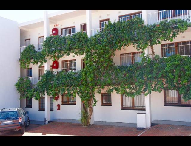 2 BEDROOM APARTMENT FOR SALE IN WENDYWOOD